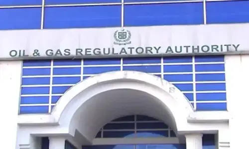 حکومت نے قیمتوں میں فرق کے دعووں کے تصفیہ کے لیے اوگرا کو 27 ارب روپے جاری کر دیے