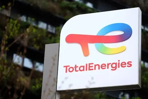 Dubai crude&rsquo;s premium slump as sellers pile offers onto TotalEnergies