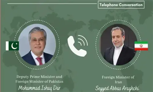 Dar talks with Iranian FM