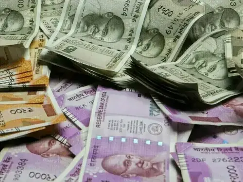Indian rupee hits record low