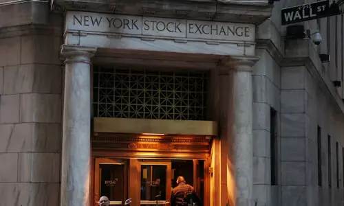 US defence stocks see no Iran war lift after early surge