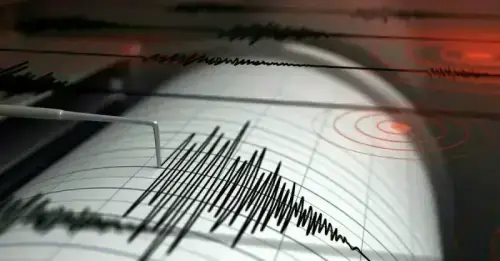 6.1 شدت کا زلزلہ، اسلام آباد، پنجاب، خیبرپختونخوا اور آزاد کشمیر کے مختلف علاقوں میں جھٹکے