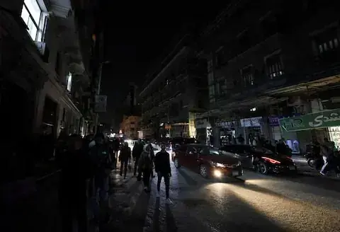 مصر کا بجلی کے نرخوں میں اضافہ، کمرشل اور ہائی کنزمپشن صارفین متاثر