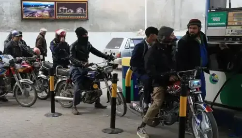 فیول ریٹیل ڈیٹا رپورٹنگ میں کمزوری، کابینہ کمیٹی کا اوگرا ڈیش بورڈ کی مکمل فعالیت پر زور