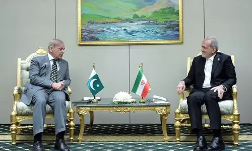 Iran&rsquo;s Pezeshkian confirms of participating in Islamabad talks