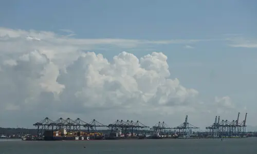 India grants waivers for some ships to deliver Iran cargoes