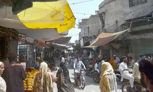 Sindh enforces new business timings under austerity policy