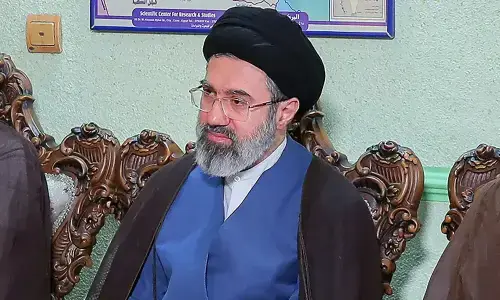 Iran&rsquo;s new supreme leader has severe and disfiguring wounds, sources say