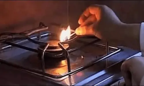 Worsening gas supply crisis: Sindh seeks Centre’s intervention Worsening gas supply crisis: Sindh seeks Centre’s intervention