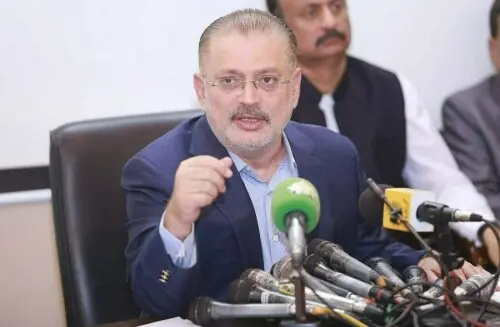 People&rsquo;s Bus Service: Launch of Tando Allahyar-Hyderabad route on 22nd: Sharjeel