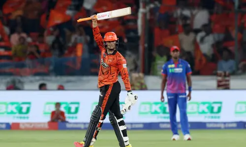 Abhishek Sharma the entertainer helps Hyderabad to win over Capitals