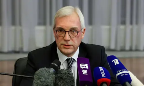 Russia warns European states against hosting French nuclear bomber planes Russia warns European states against hosting French nuclear bomber planes