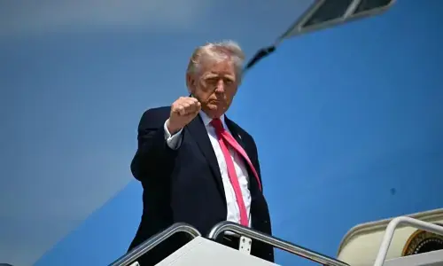 Trump looks for way out on war, but Iran may not oblige