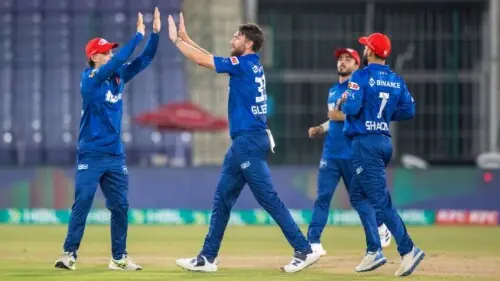پی ایس ایل 11: اسلام آباد یونائیٹڈ نے حیدرآباد کنگزمین کو ہراکرپلے آف کیلئے کوالیفائی کرلیا
