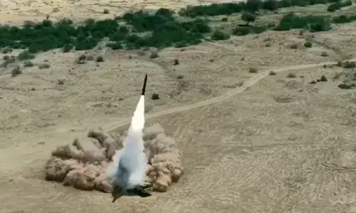Fateh-II missile system: Army conducts successful training launch Fateh-II missile system: Army conducts successful training launch