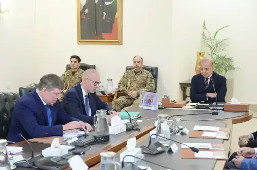 حکومت معاشی استحکام کیلئے پرعزم ہے، وزیراعظم کی یورپی یونین وفد کو یقین دہانی