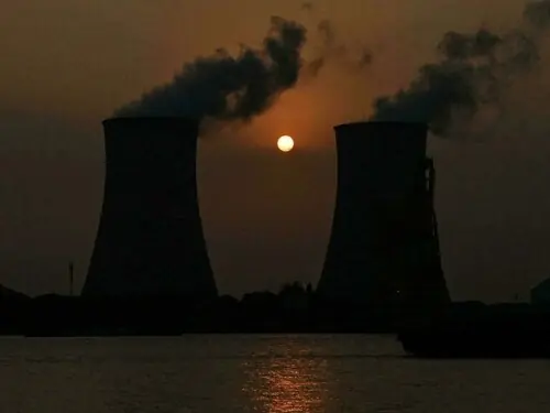 Cutting GHG emissions will require huge funding: SBP official