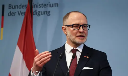 Latvian defence minister resigns