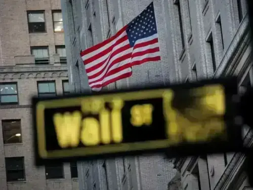 Wall St retreats as rising yields test AI-fueled gains
