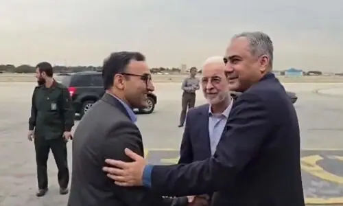 Naqvi arrives in Tehran: Pakistan takes fresh initiative to facilitate peace talks