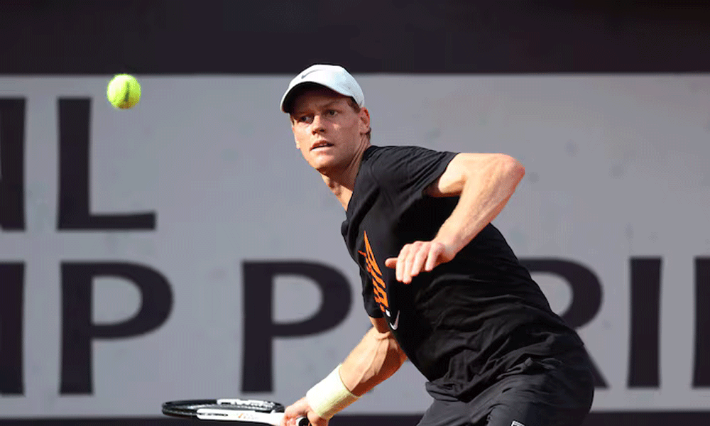 Record-breaker Sinner beats Medvedev to set up Italian Open final with Ruud