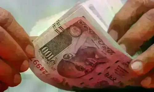 India bonds gain as oil cools on US-Iran deal hopes