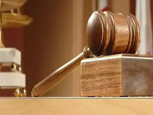 کنٹریکٹ تقرری ریگولر تقرری کے برابر نہیں ہوسکتی، وفاقی آئینی عدالت