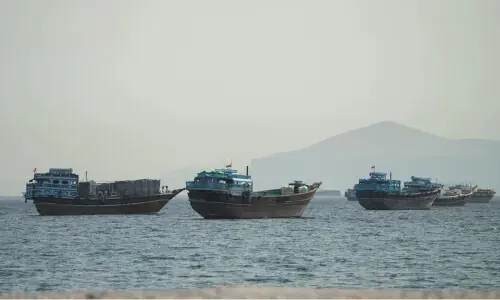 Vessels carrying ME oil, LNG exit Hormuz, head for Pakistan, China