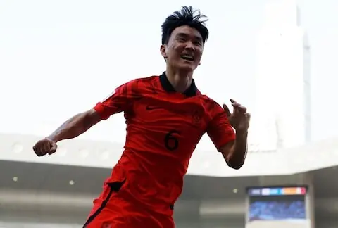 South Korea's Hwang healthy, if not match fit, ahead of World Cup South Korea's Hwang healthy, if not match fit, ahead of World Cup