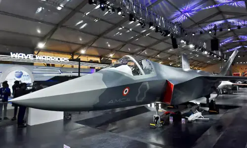 بھارت نے ففتھ جنریشن کے جنگی طیاروں کے لیے تجاویز طلب کر لی ہیں، اے این آئی کی رپورٹ