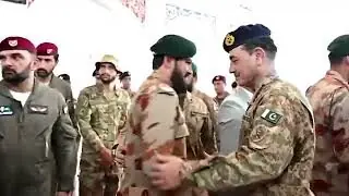چیف آف ڈیفنس فورسز جنرل عاصم منیر نے بلوچستان میں جوانوں اور افسروں کے ساتھ عید منائی، دہشت گردی کے خلاف کارروائی کے عزم کا اعادہ