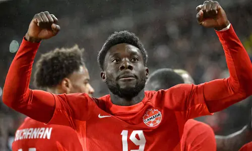 Canada's squad announced, with recovering Davies and high-scoring David included as expected