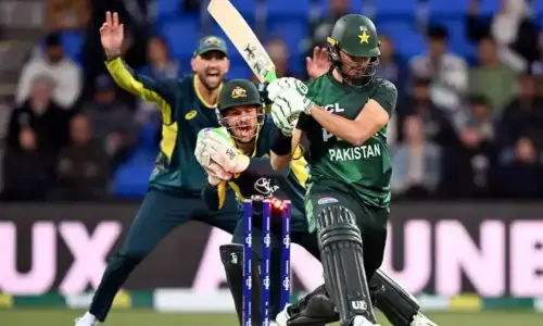 پہلا ون ڈے: گرین شرٹس کا آسٹریلیا کے خلاف ٹاس جیت کر بولنگ کا فیصلہ