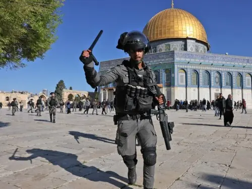 Pakistan, 7 other Muslim countries condemn Israel's 'continued incursions' into Al-Aqsa Mosque