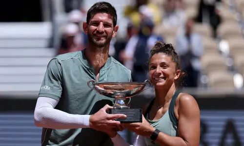 Errani and Vavassori retain French Open mixed doubles title