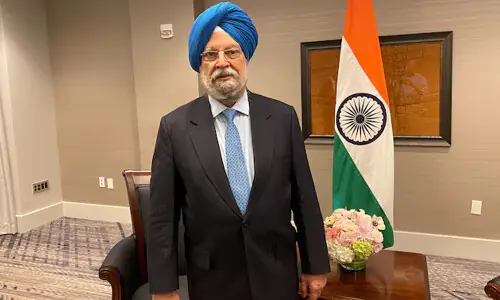 Indian companies willing to deepen presence in Venezuela, India's oil minister says