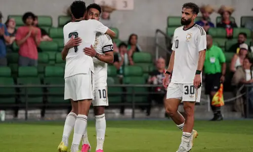 Saudi Arabia beat Puerto Rico 3-0 after weather delay in first win under Donis