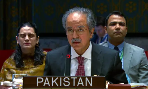 Pakistan reiterates Kashmir just settlement as key to regional stability