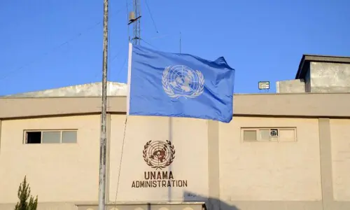 UN urges Afghan Taliban to end arrests of women over dress rules