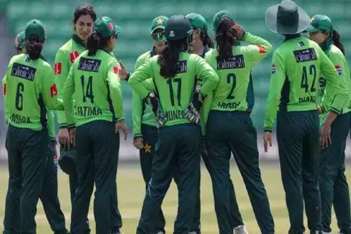 آئی سی سی ویمنز ٹی 20 ورلڈ کپ کا میلہ سجنے میں صرف 3 دن باقی، وارم اپ میچز کا سلسلہ تیز