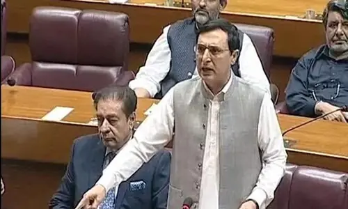 NFC Award: Opposition accuses govt of seeking to curtail provincial shares