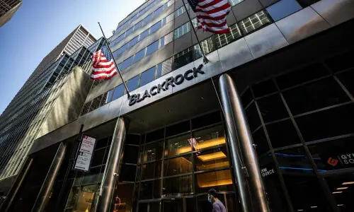 BlackRock says oil, FX risks loom over India's bond inflow push