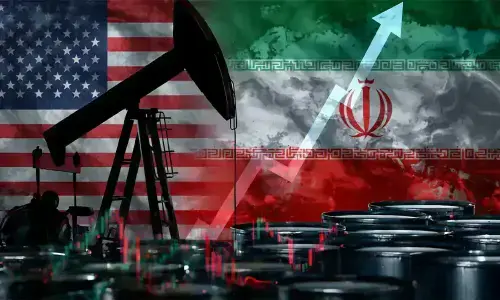 امریکہ ایران امن معاہدے کی خبریں، خام تیل دو ماہ کی کم ترین سطح کے قریب پہنچ گیا