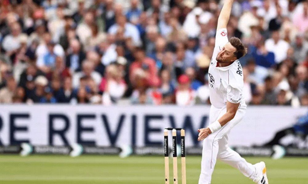 England's Robinson ruled out of second Test against New Zealand, reports say England's Robinson ruled out of second Test against New Zealand, reports say