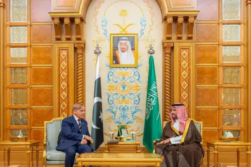 Pakistan, KSA vow vigilance against attempts to derail talks