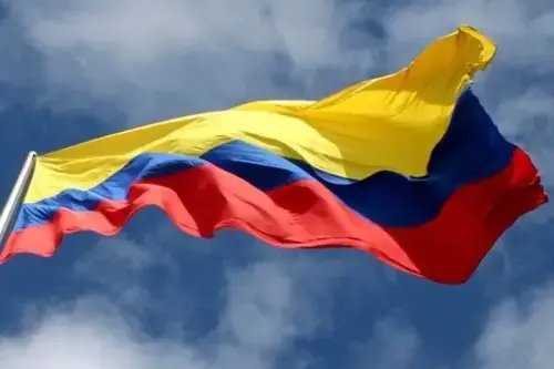 Colombians vote in presidential runoff