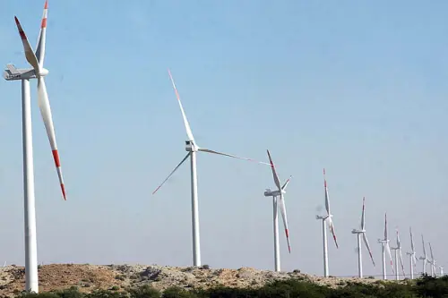 Concern expressed over curtailment of wind power plants