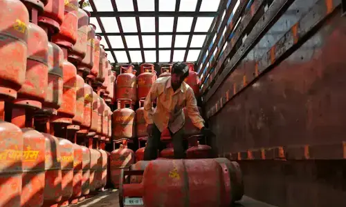 India raises LPG supplies to industries, government says