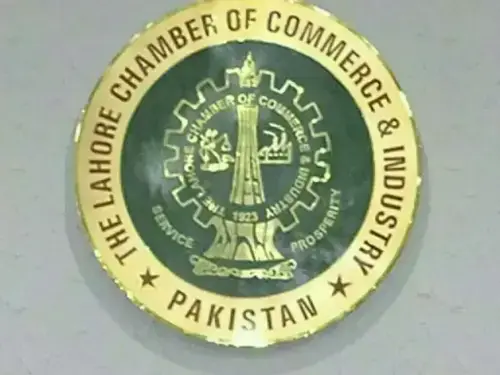سمیڈا اور ایل سی سی آئی کے درمیان چھوٹے اور درمیانے درجے کے کاروباروں کی ترقی کے اقدامات پر بات چیت