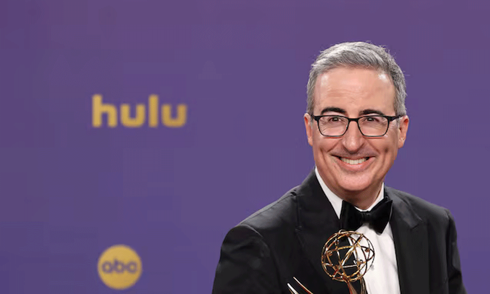 John Oliver gets his soap opera wish with 'General Hospital' role